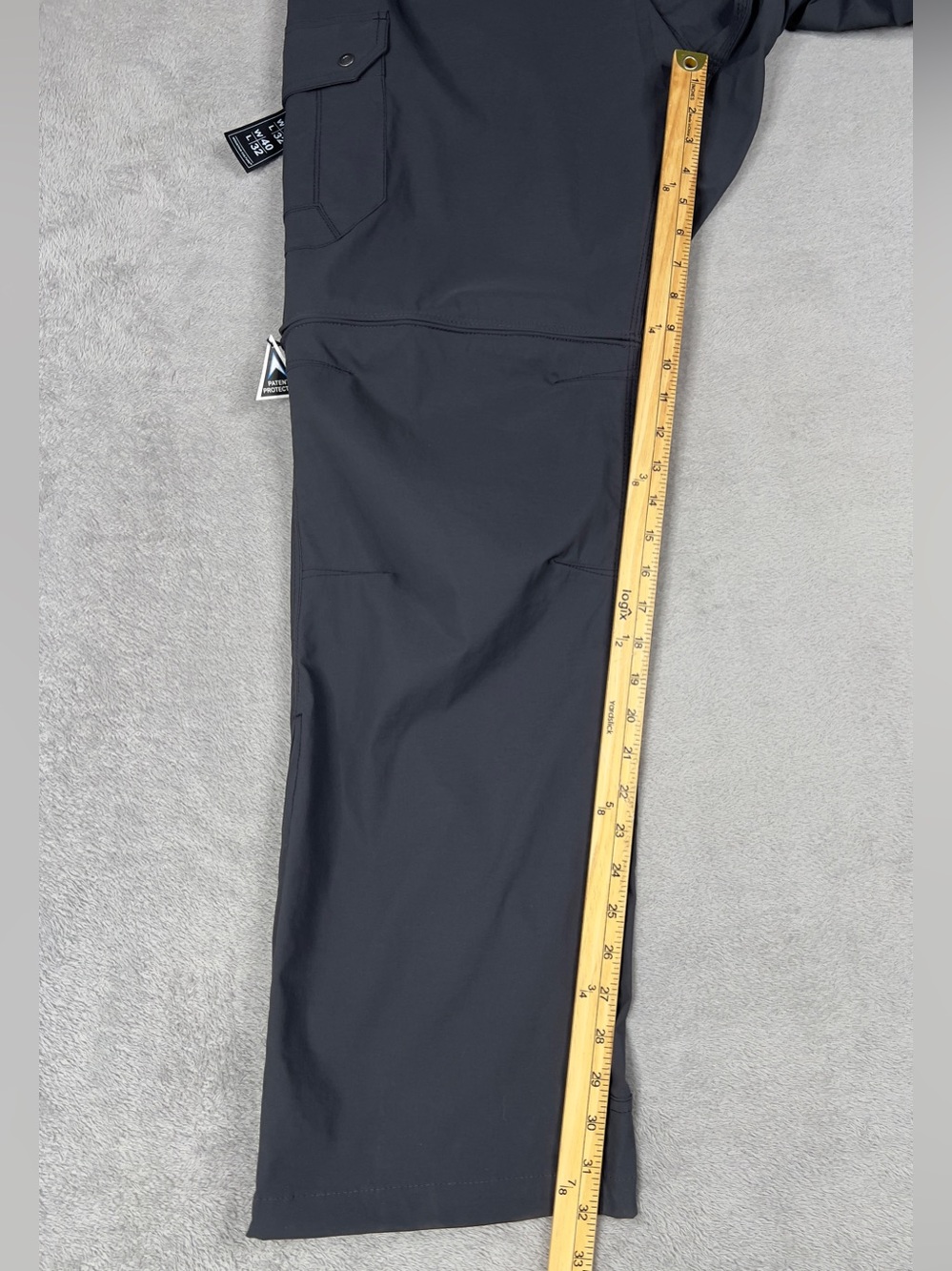 Kuhl Renegade Convertible Cargo Pants Men's 40x32 Koal Gray Outdoor Hiking NWT - Picture 12 of 13